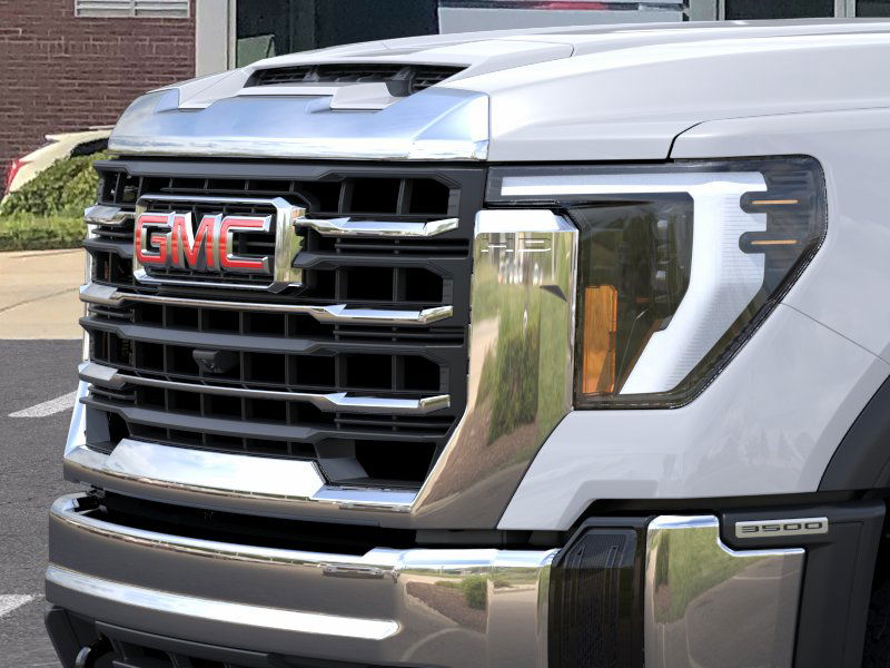 2025 GMC Sierra 3500HD SLE 13