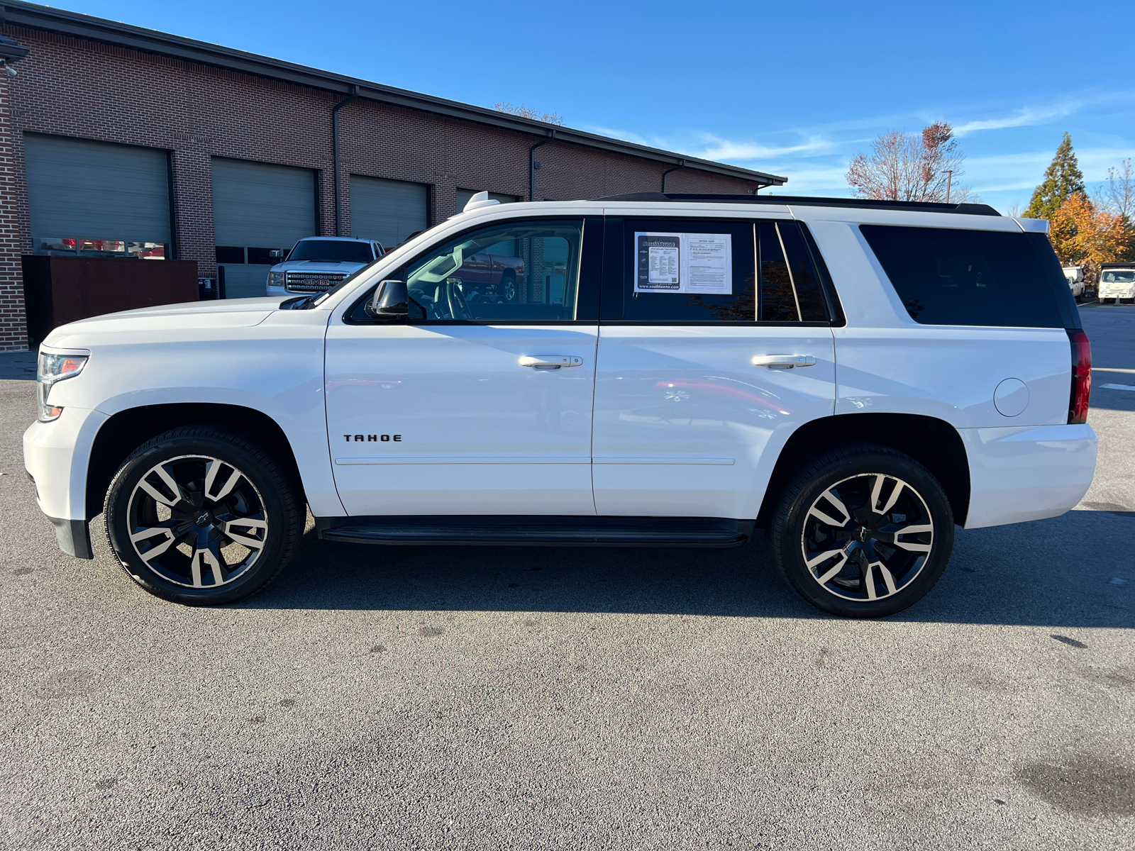 2018 Chevrolet Tahoe Premier 8