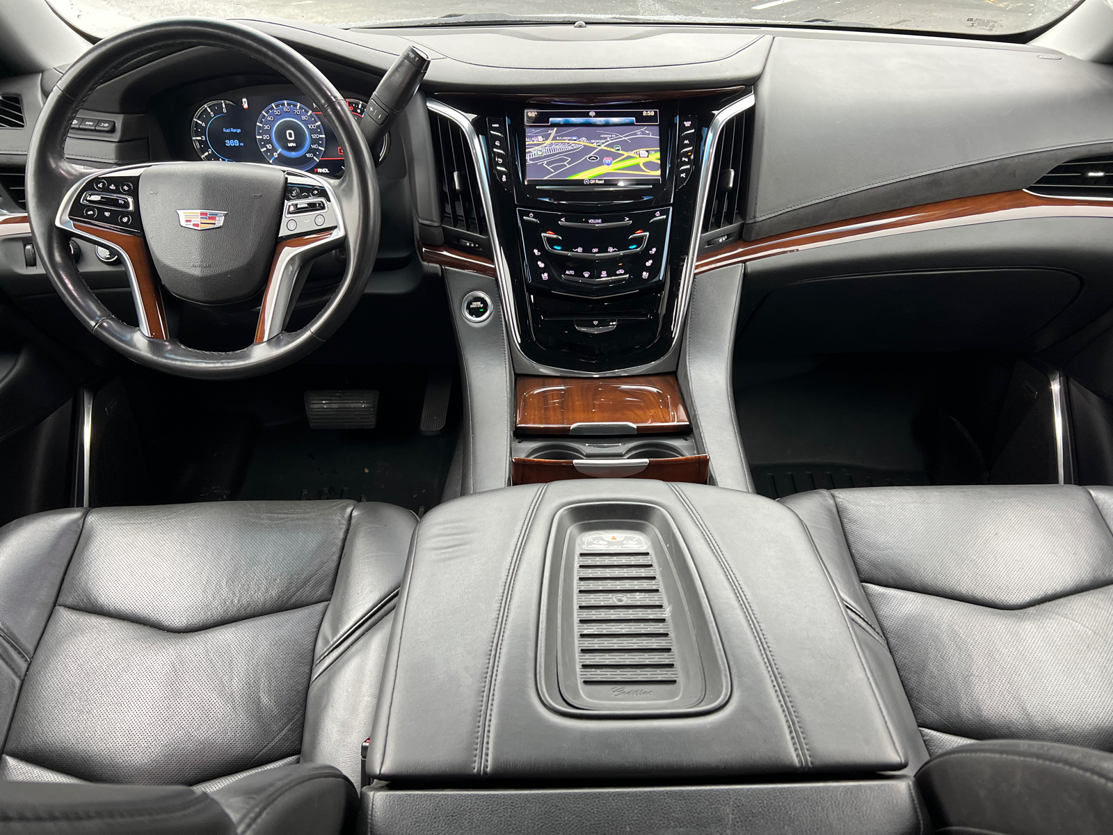 2018 Cadillac Escalade Premium Luxury 23