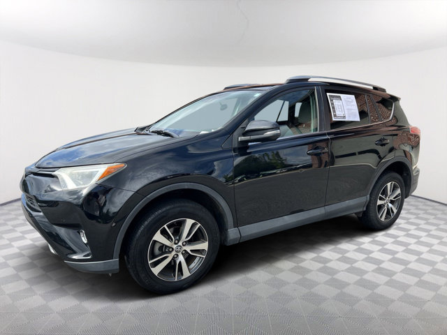 2018 Toyota RAV4 XLE 1