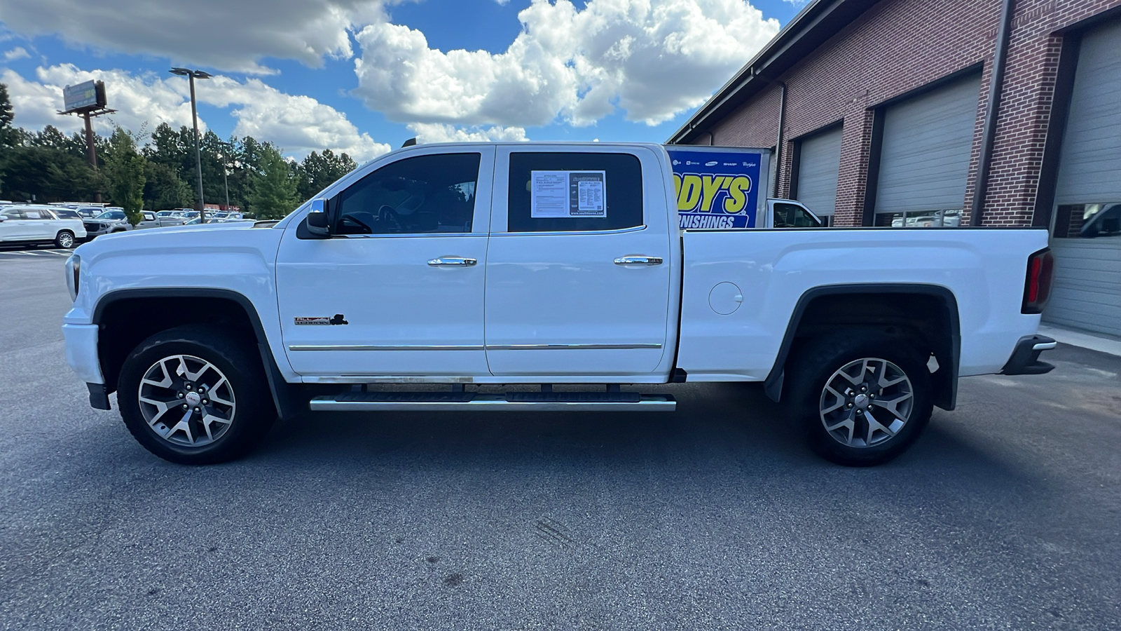 2016 GMC Sierra 1500 SLE 8