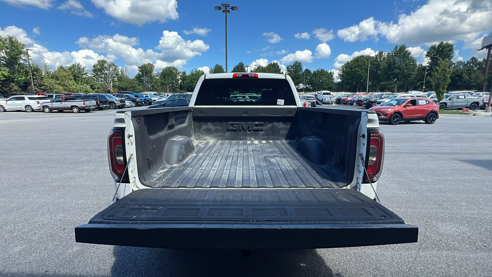 2016 GMC Sierra 1500 SLE 18