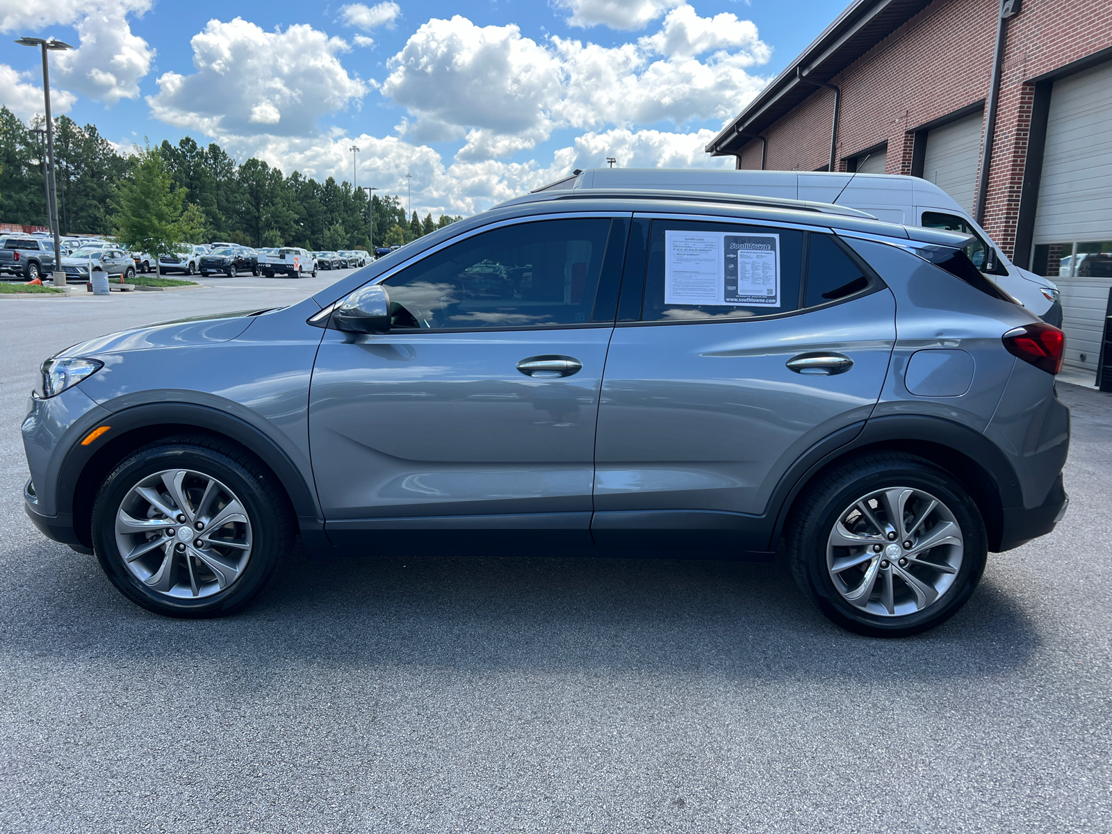 2020 Buick Encore GX Essence 8