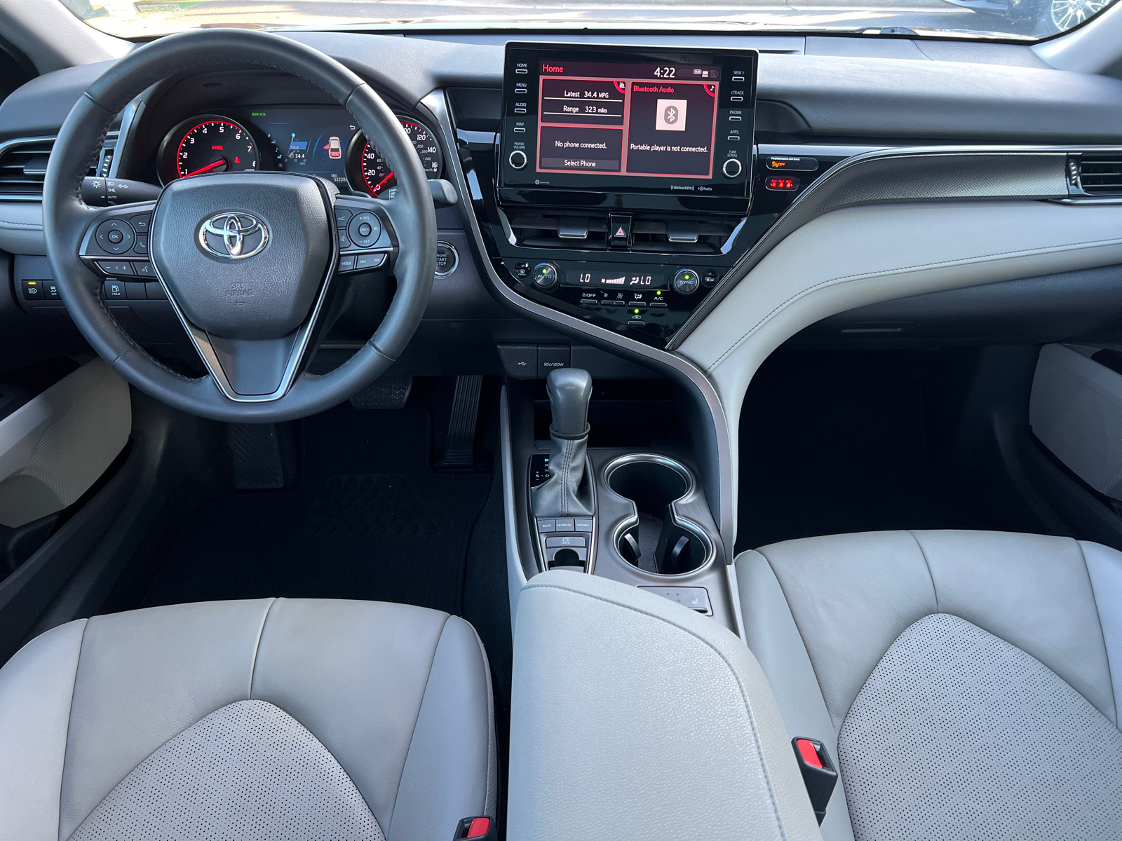 2022 Toyota Camry XSE 22