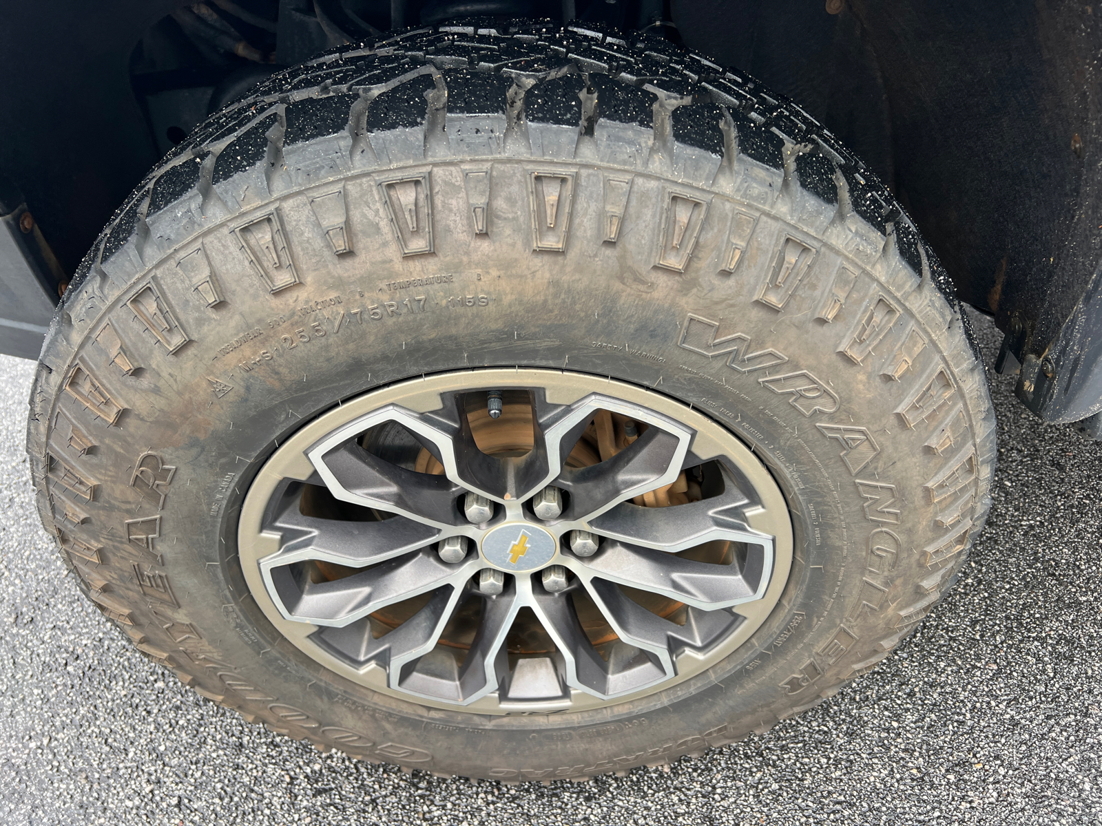 2017 Chevrolet Colorado ZR2 11