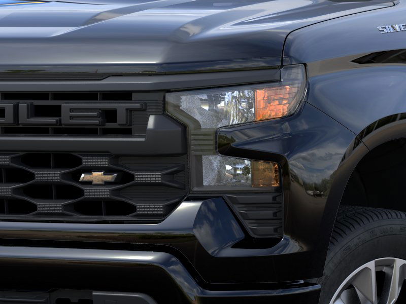 2025 Chevrolet Silverado 1500 Custom 10