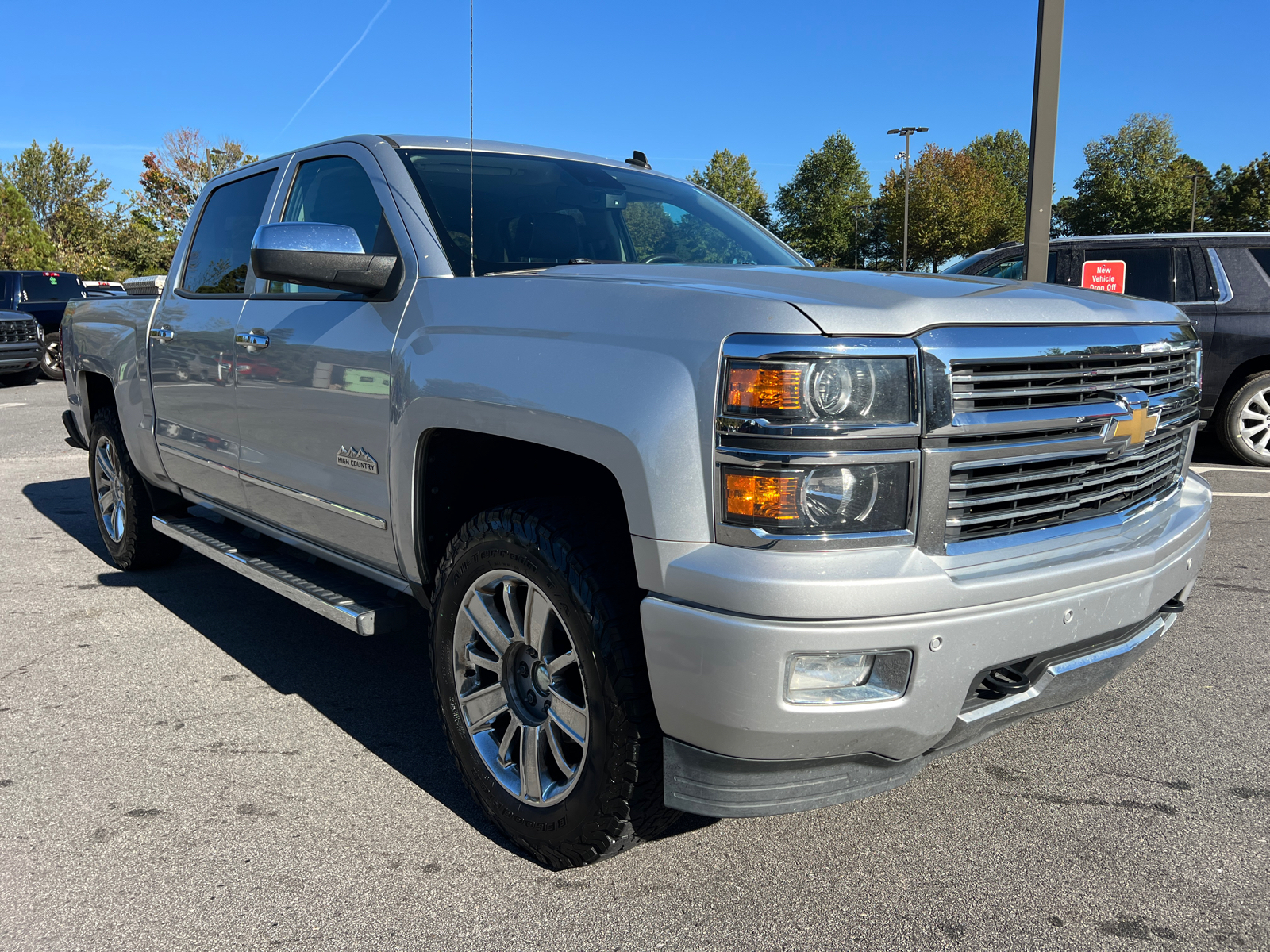 2014 Chevrolet Silverado 1500 High Country 3