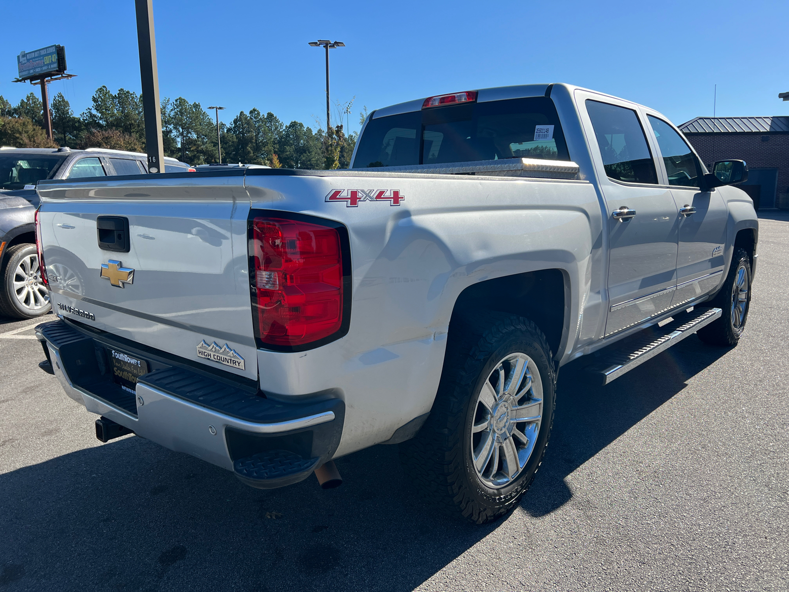 2014 Chevrolet Silverado 1500 High Country 5