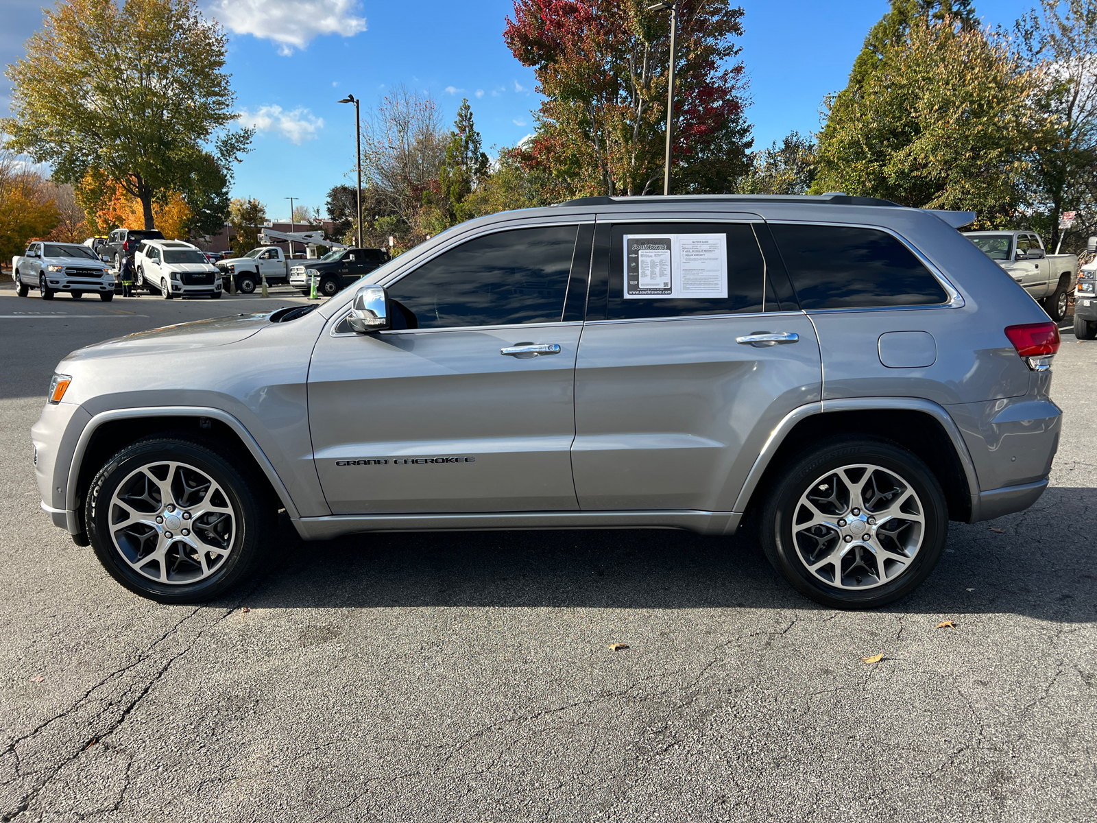 2021 Jeep Grand Cherokee Overland 8