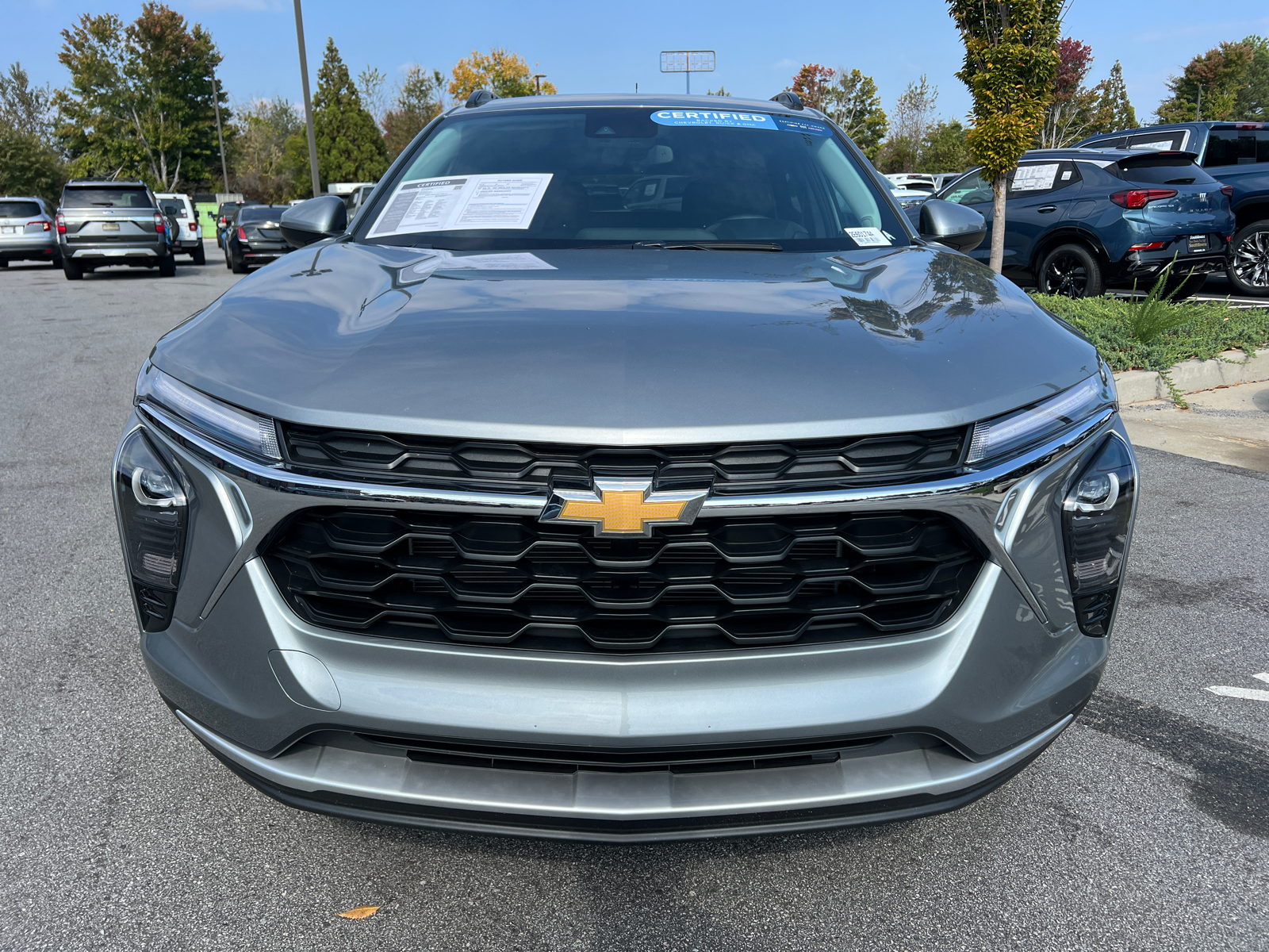 2025 Chevrolet Trax LT 2