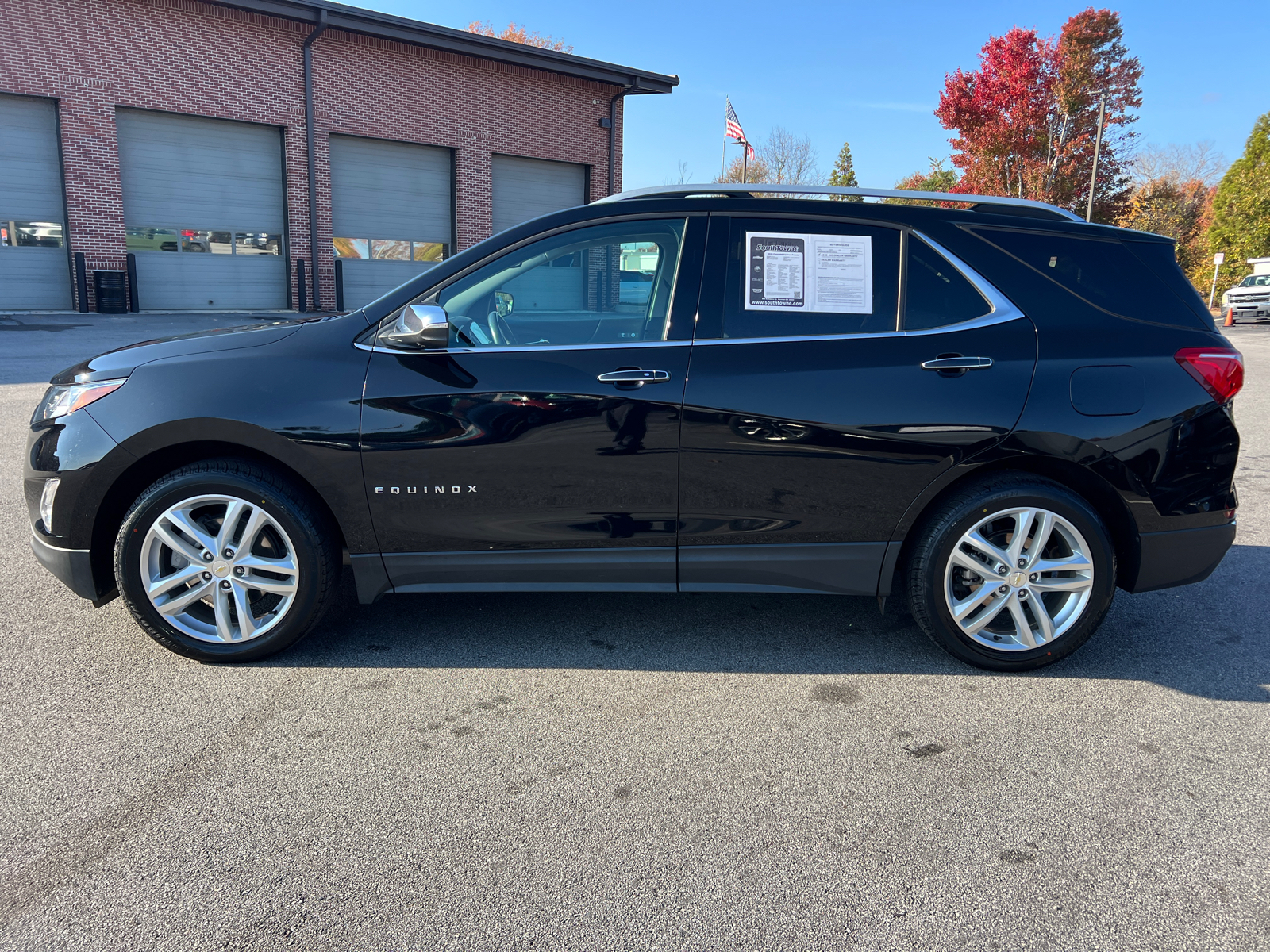 2020 Chevrolet Equinox Premier 8