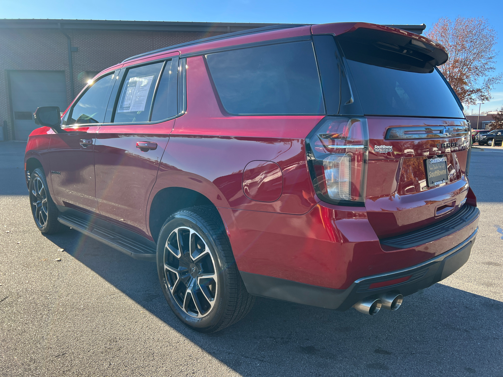 2022 Chevrolet Tahoe RST 7