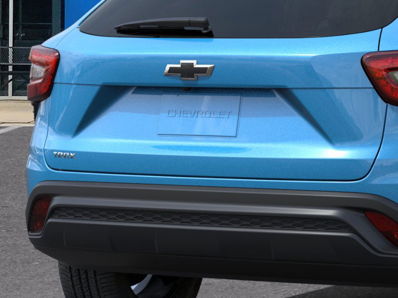 2025 Chevrolet Trax LS 14