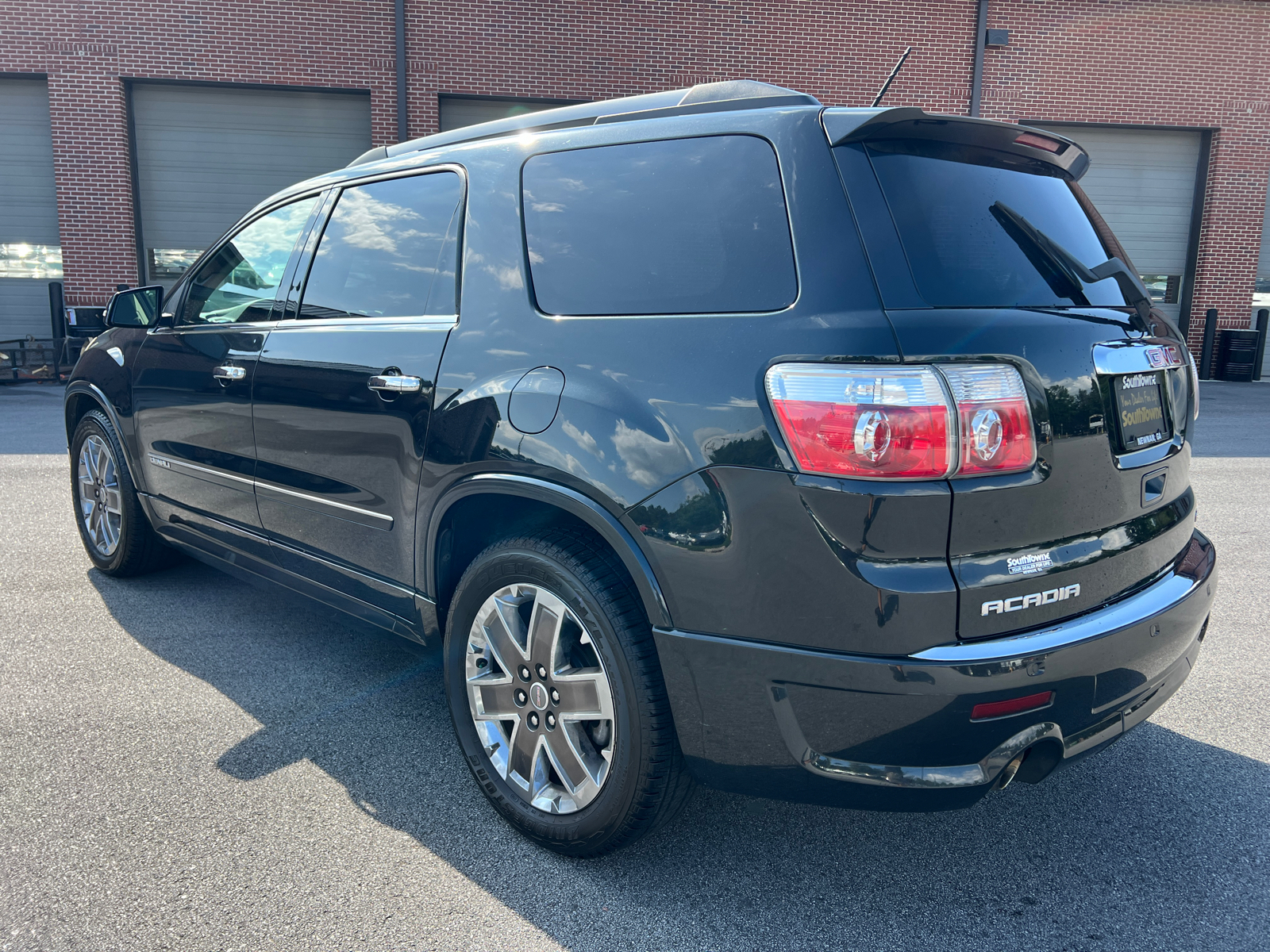 2011 GMC Acadia Denali 7