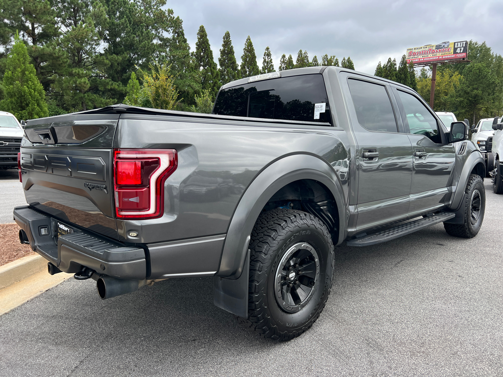 2017 Ford F-150 Raptor 5