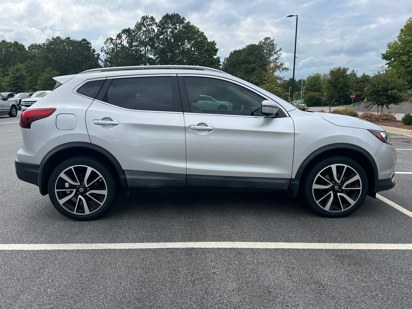 2018 Nissan Rogue Sport SL 4