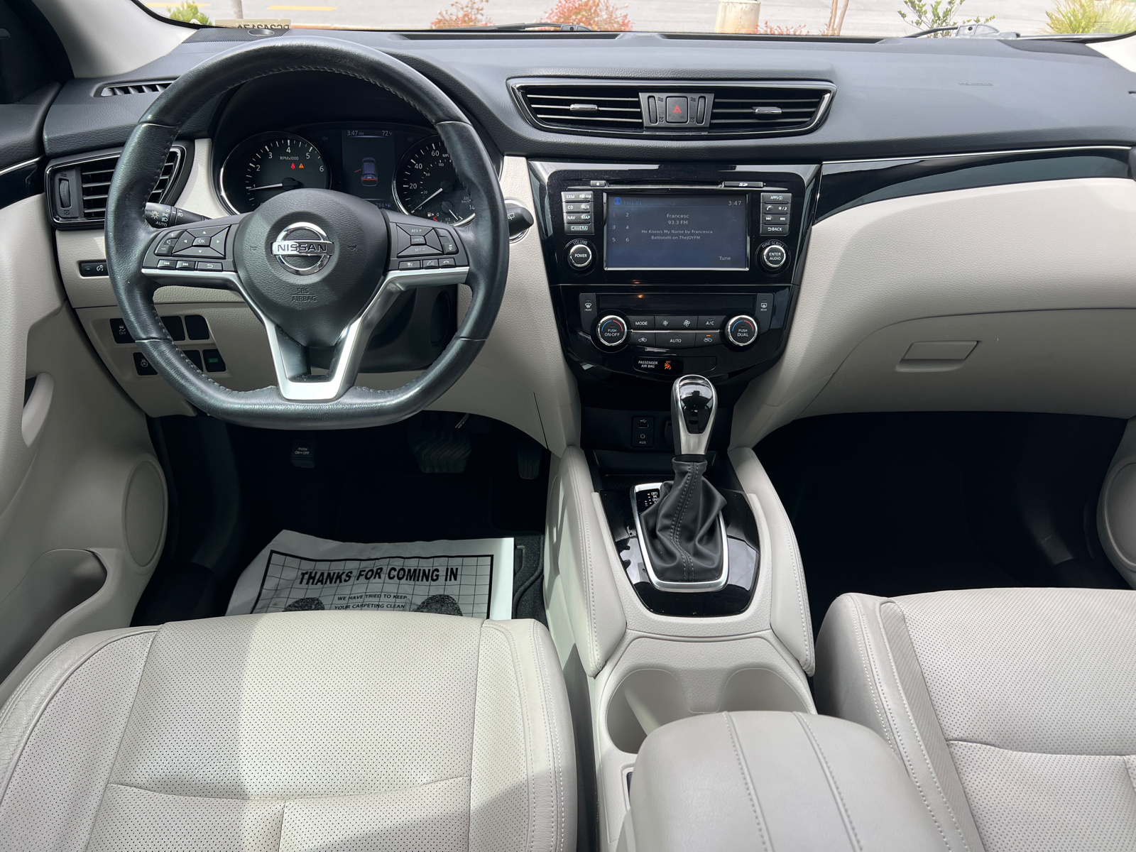 2018 Nissan Rogue Sport SL 22