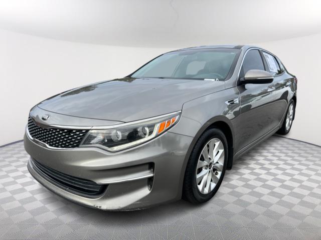 2016 Kia Optima EX 1