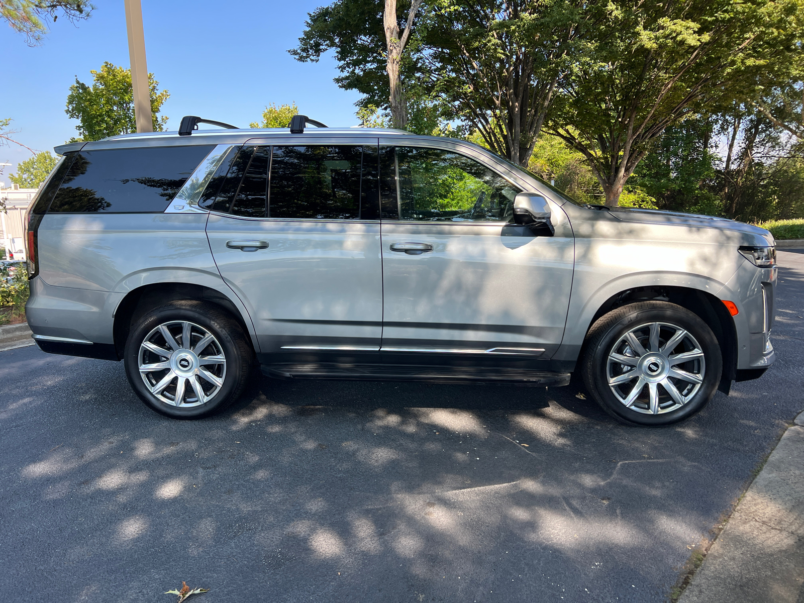 2023 Cadillac Escalade Premium Luxury Platinum 4