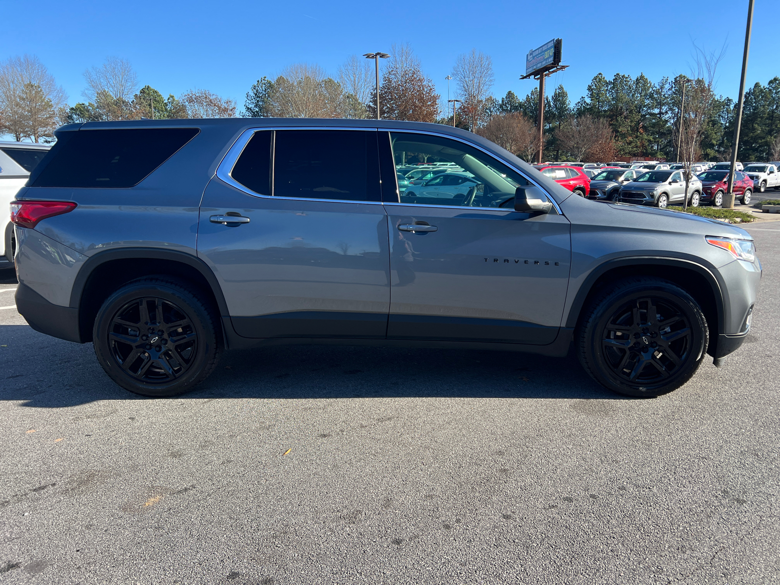 2021 Chevrolet Traverse LS 4