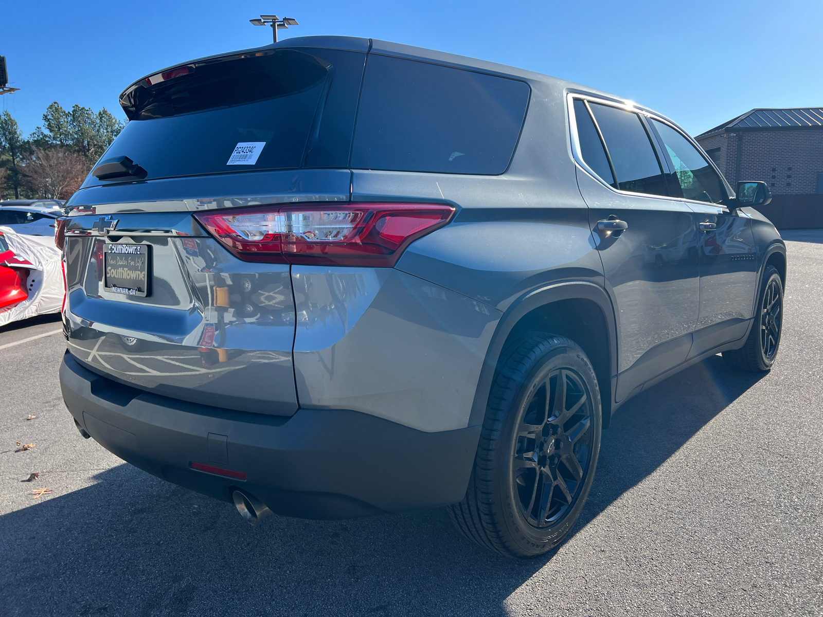 2021 Chevrolet Traverse LS 5