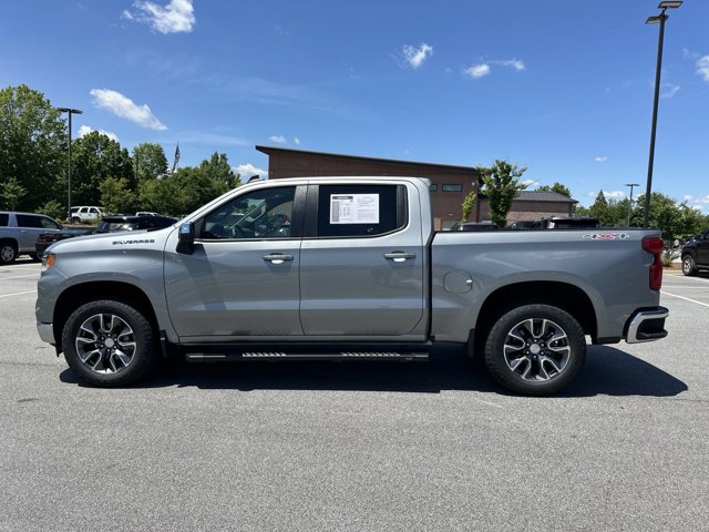 2024 Chevrolet Silverado 1500 LT 9