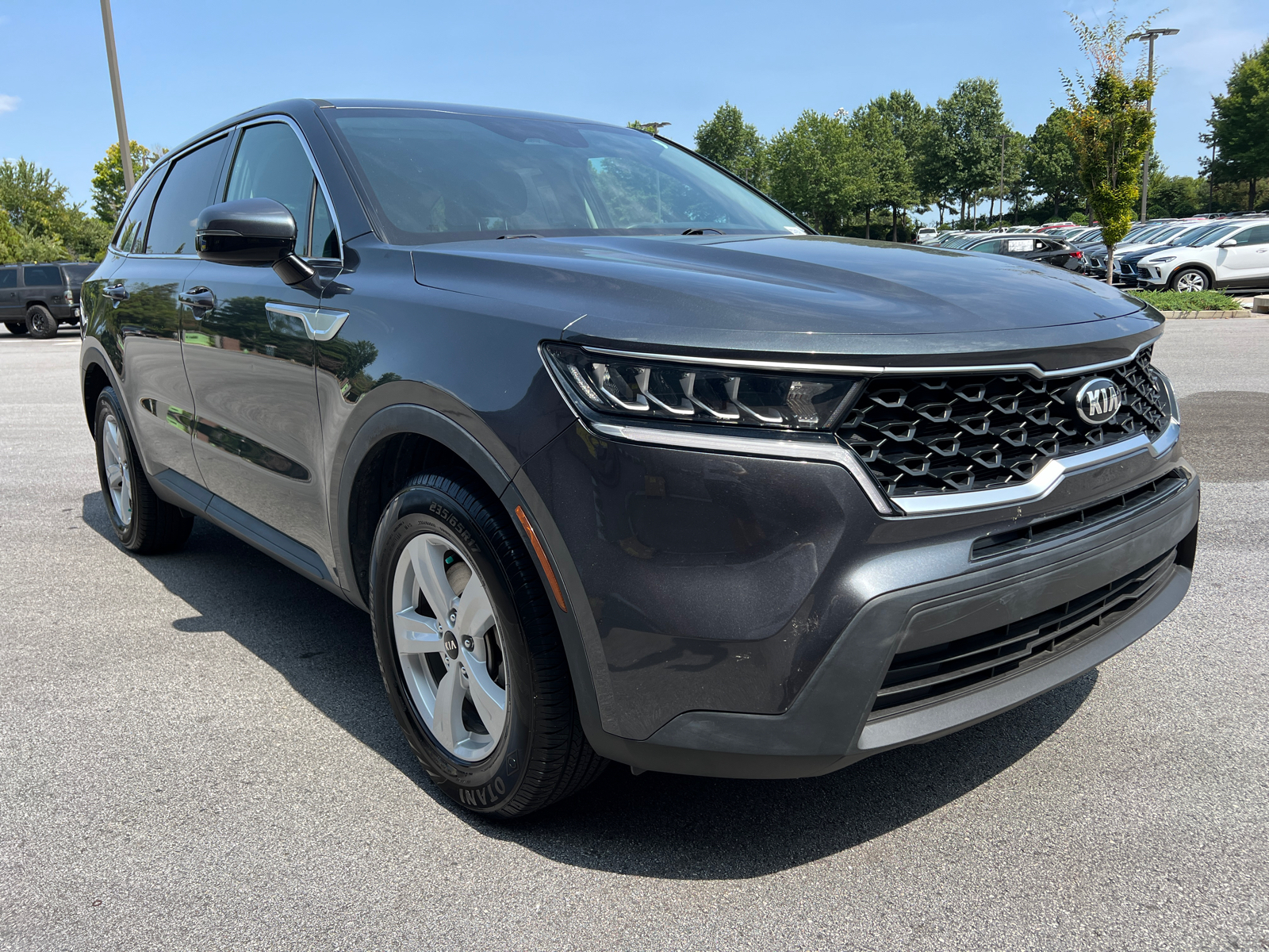 2021 Kia Sorento LX 3