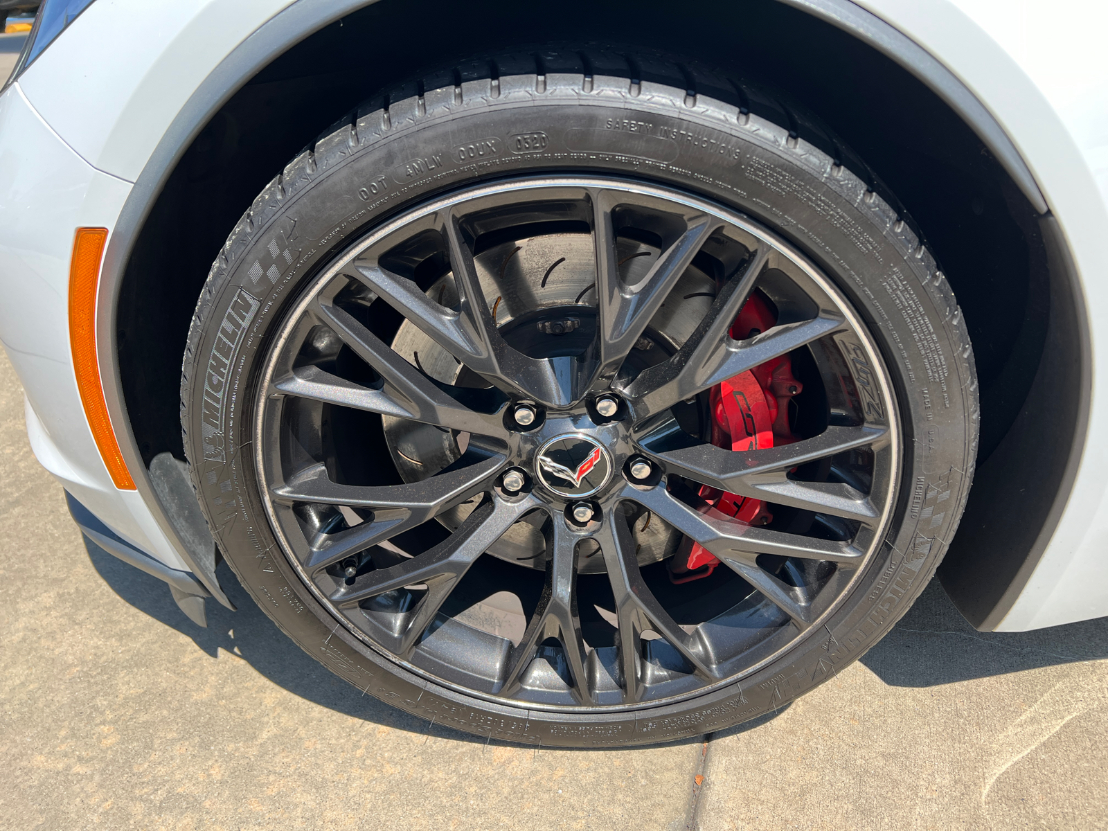 2016 Chevrolet Corvette Z06 11