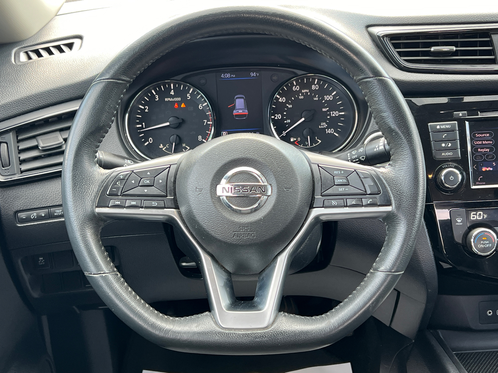 2018 Nissan Rogue SV 24