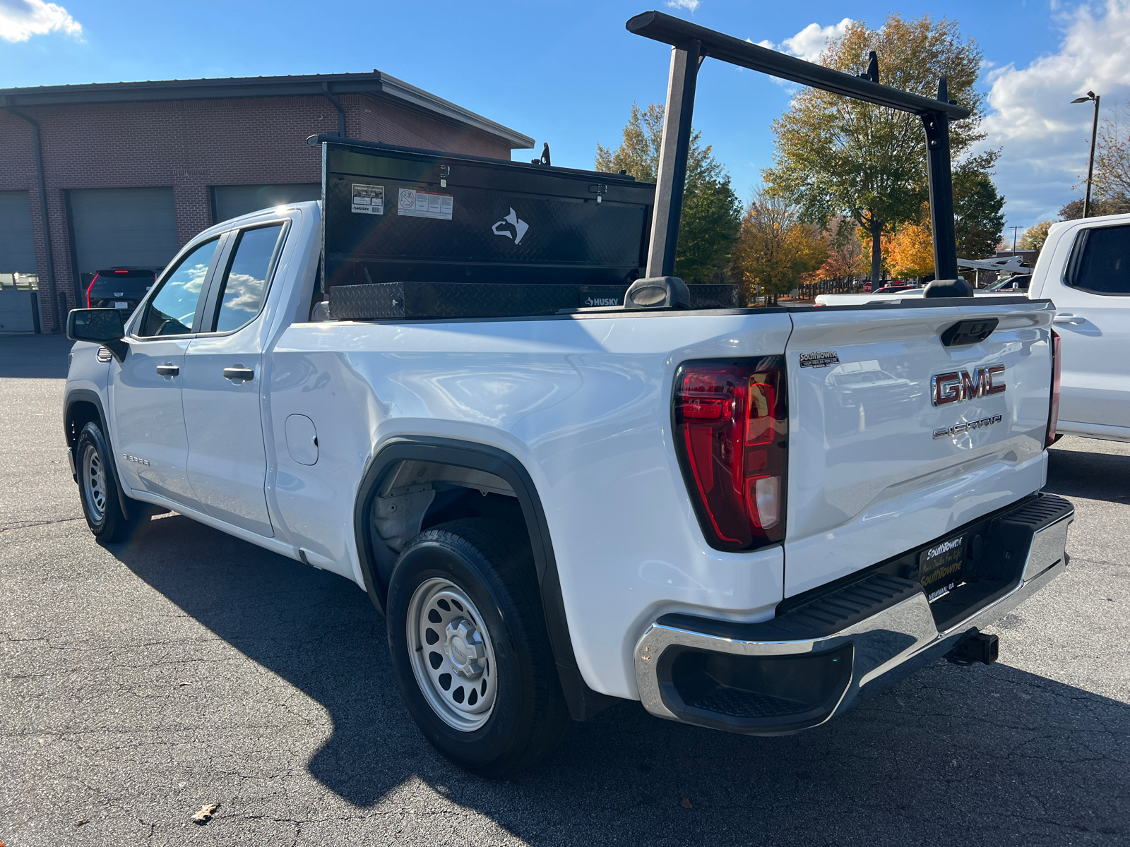 2023 GMC Sierra 1500 Pro 7