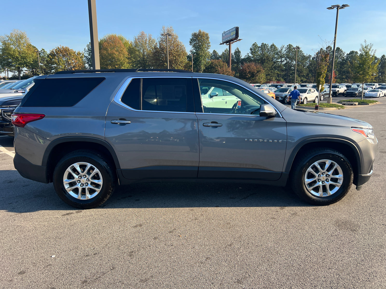 2020 Chevrolet Traverse LT 4