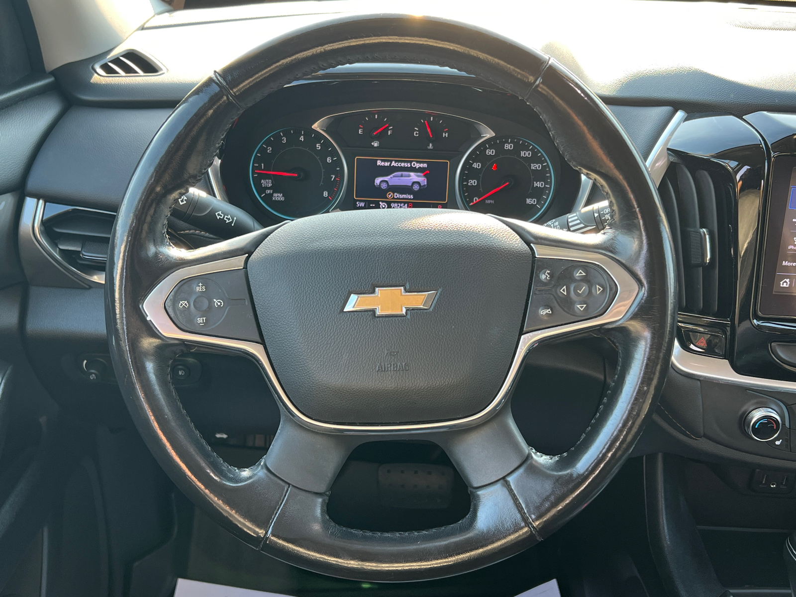 2020 Chevrolet Traverse LT 24