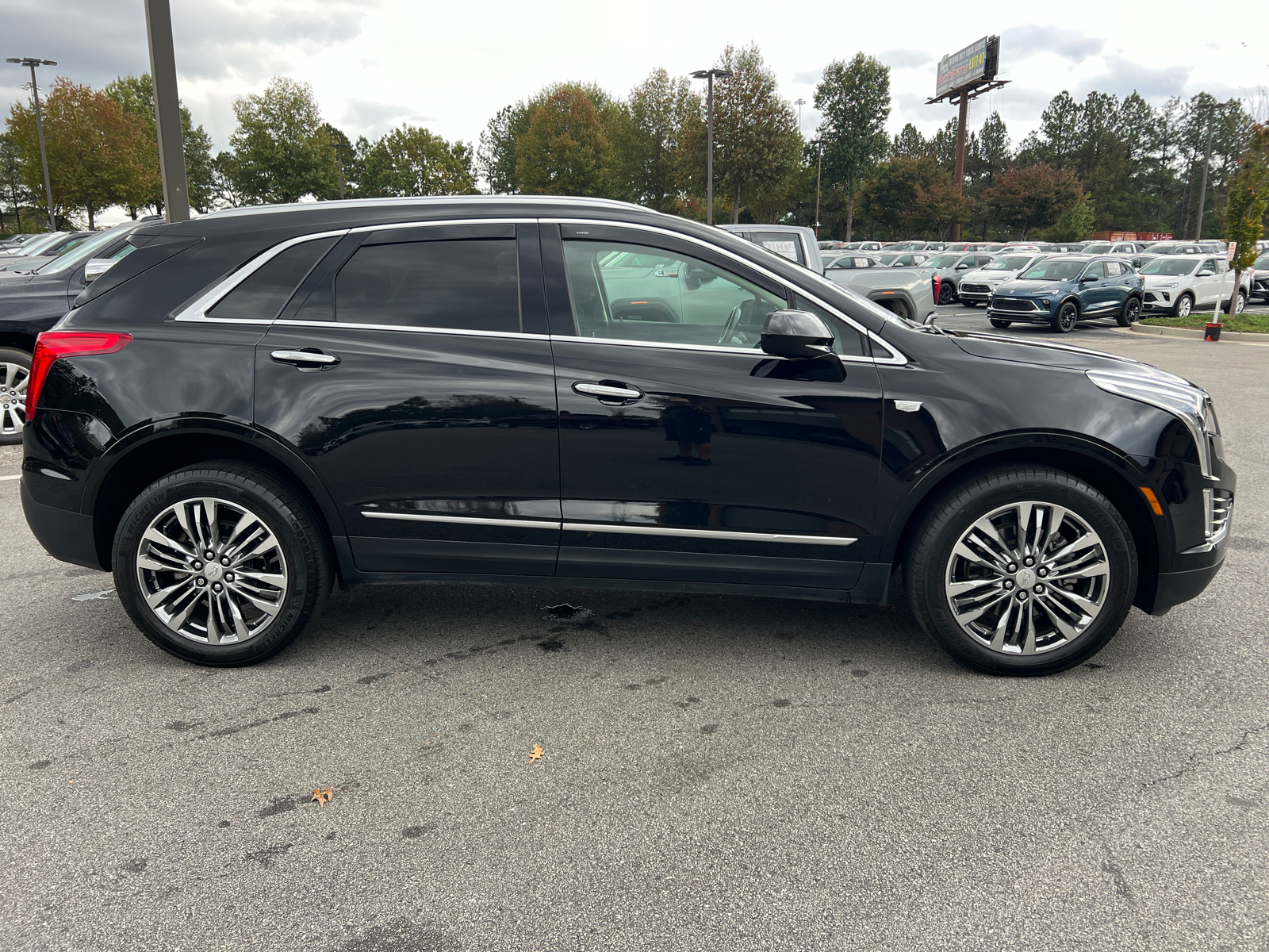 2019 Cadillac XT5 Luxury 4