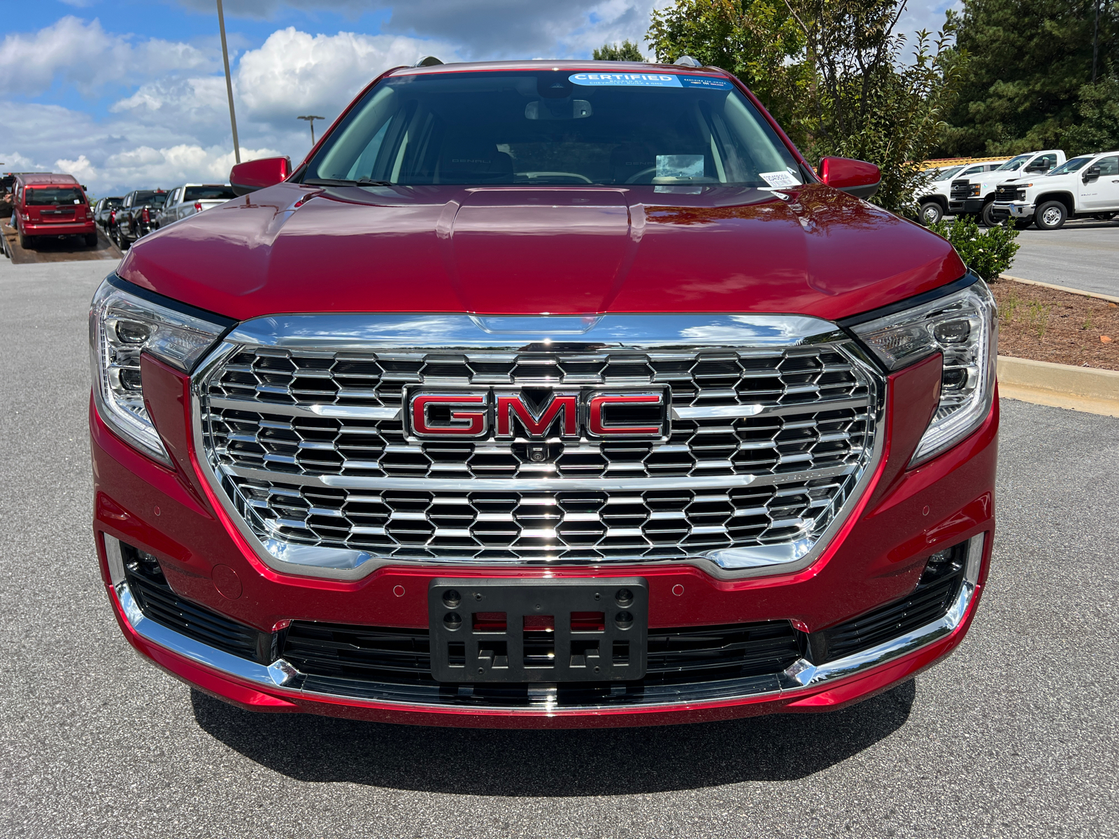 2024 GMC Terrain Denali 2