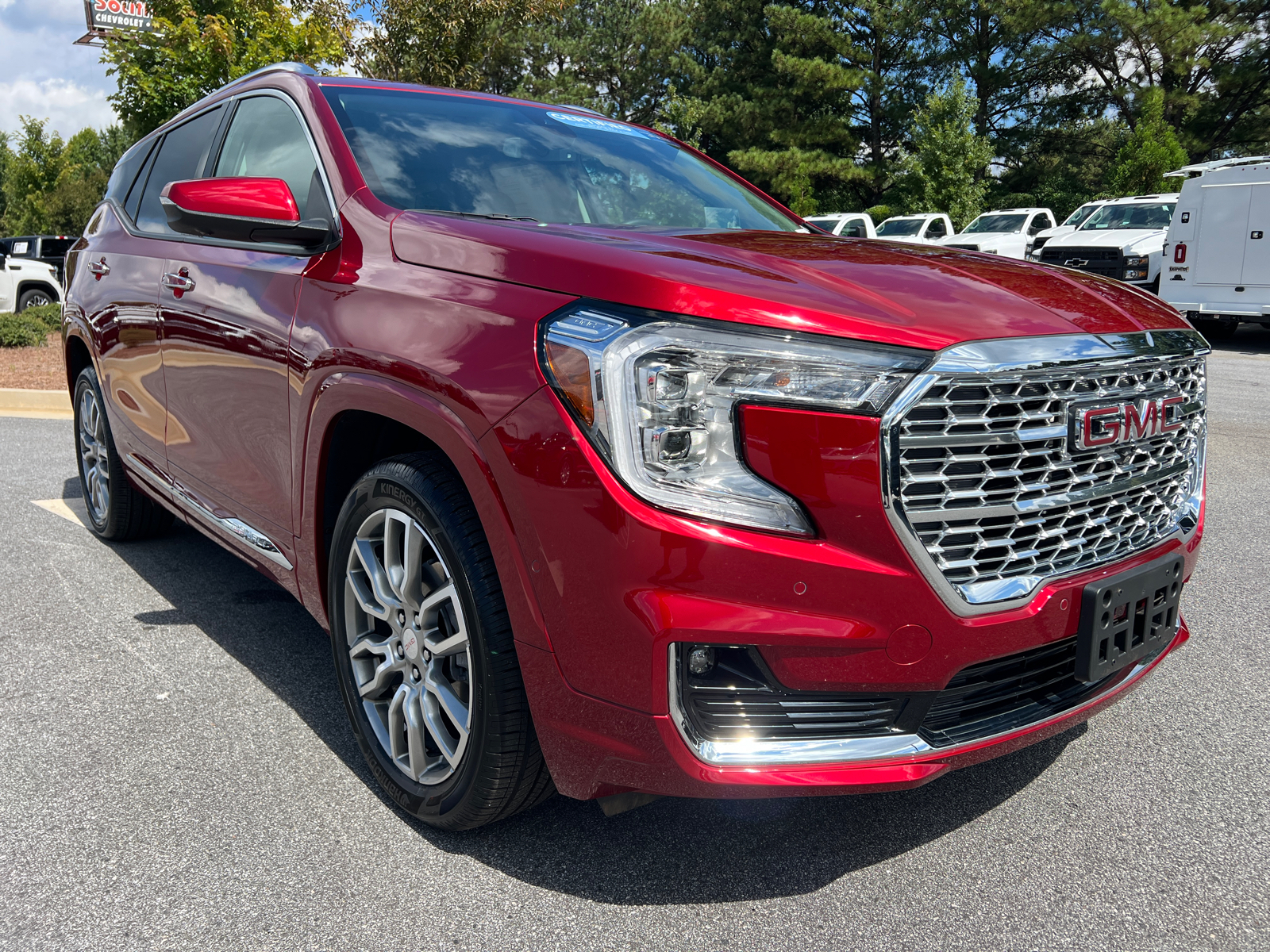 2024 GMC Terrain Denali 3