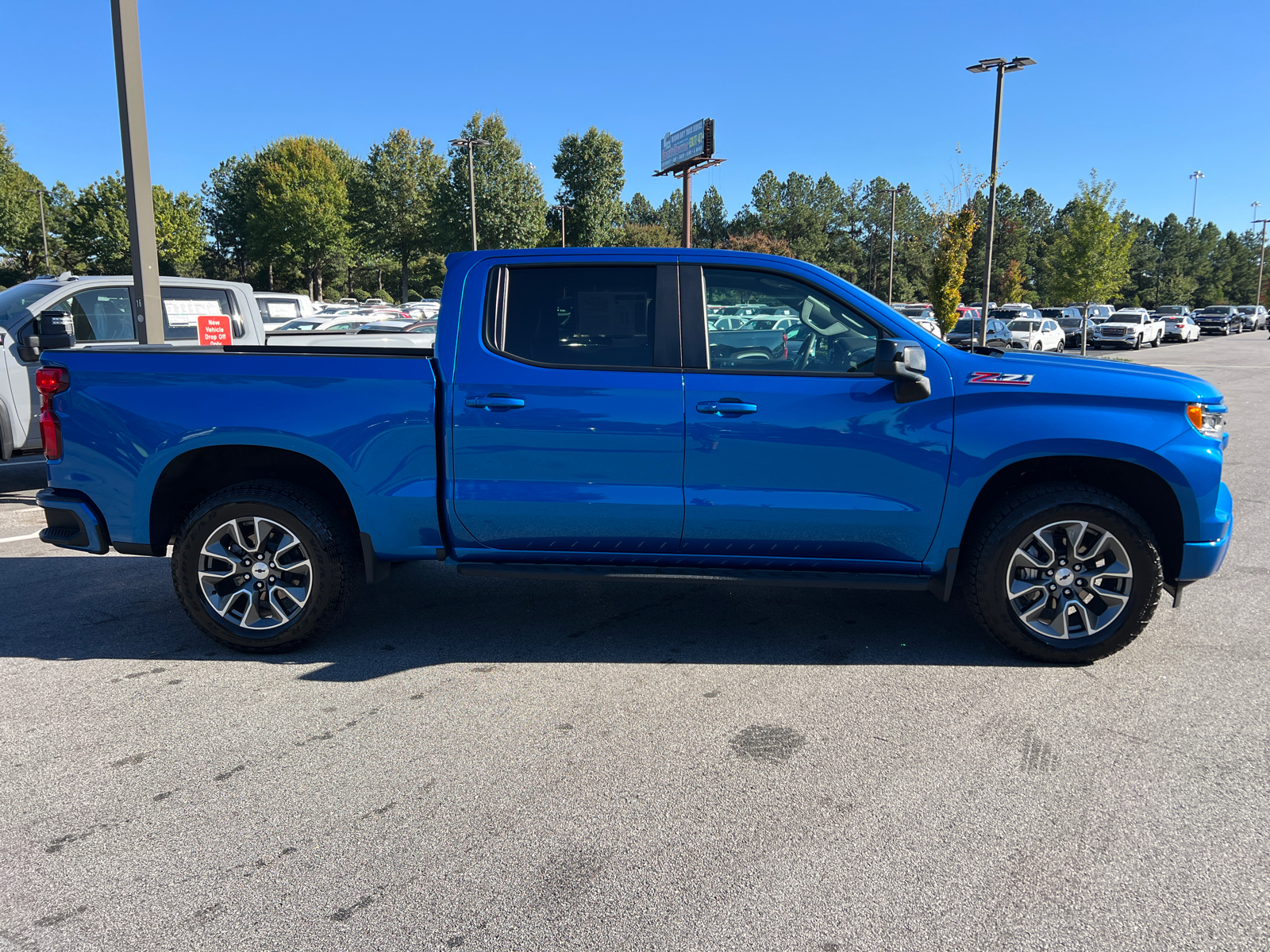 2023 Chevrolet Silverado 1500 RST 4