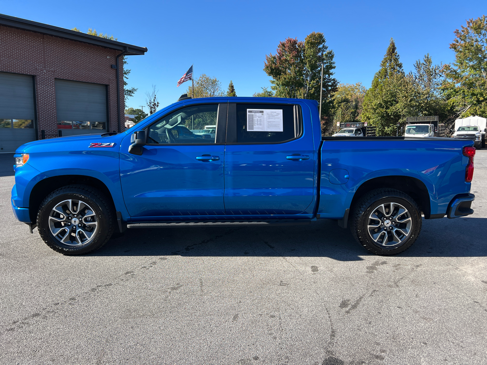 2023 Chevrolet Silverado 1500 RST 8