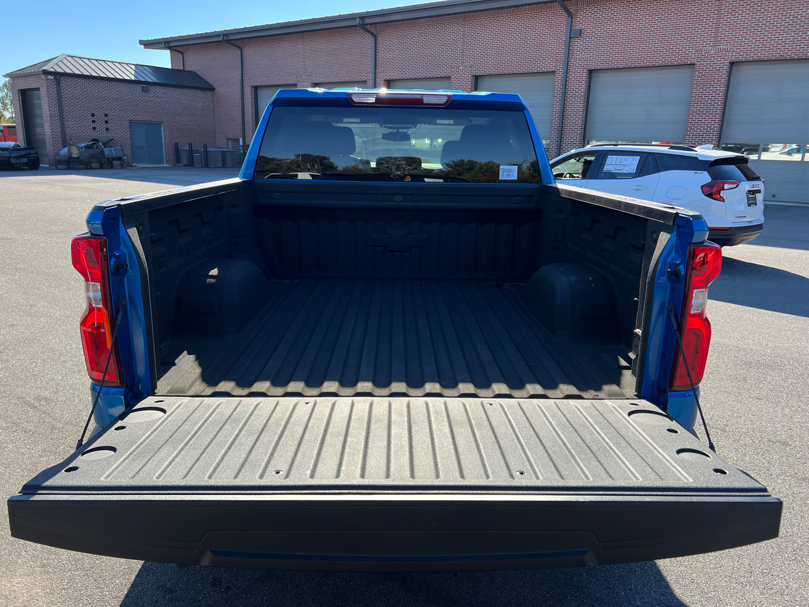 2023 Chevrolet Silverado 1500 RST 18