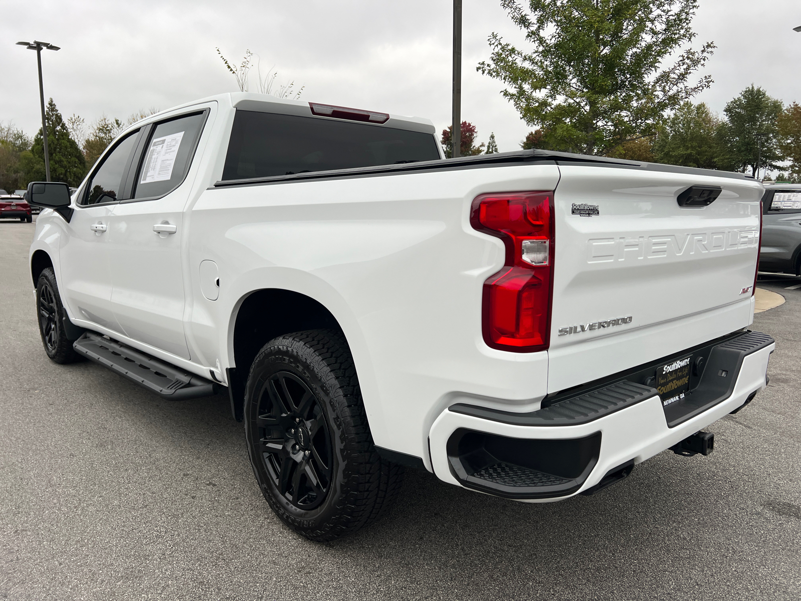 2023 Chevrolet Silverado 1500 RST 7