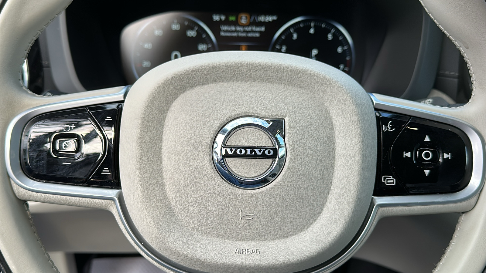 2021 Volvo XC60 T5 Inscription 11