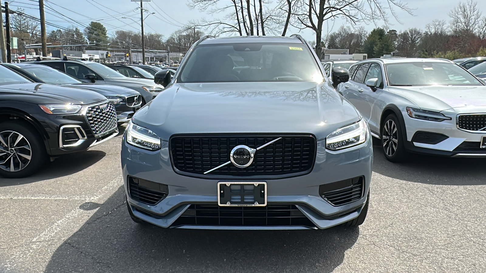 2021 Volvo XC90 Recharge Plug-In Hybrid T8 R-Design 7 Passenger 3