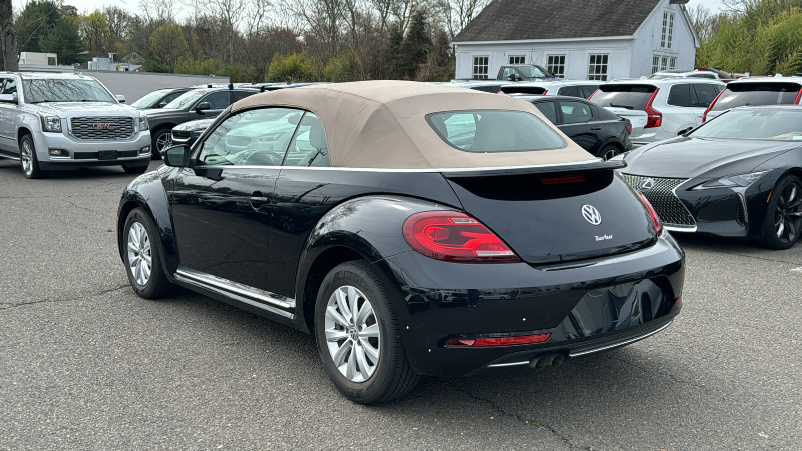 2019 Volkswagen Beetle Convertible  5