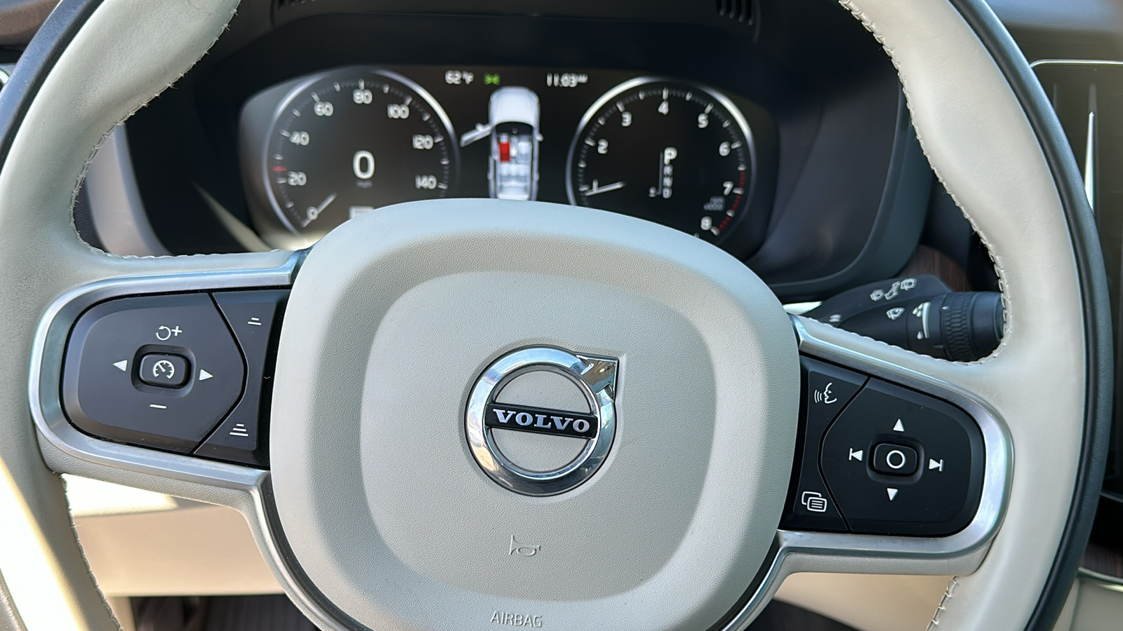 2021 Volvo XC60 T5 Momentum 11