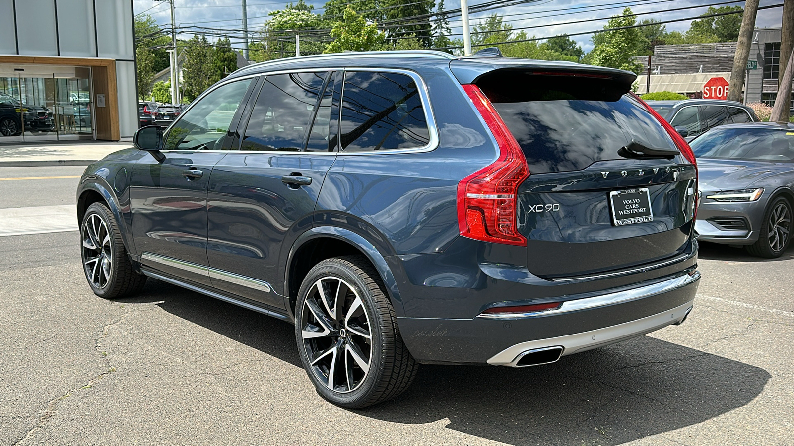 2021 Volvo XC90 Recharge Plug-In Hybrid T8 Inscription Expression 7 Passenger 5
