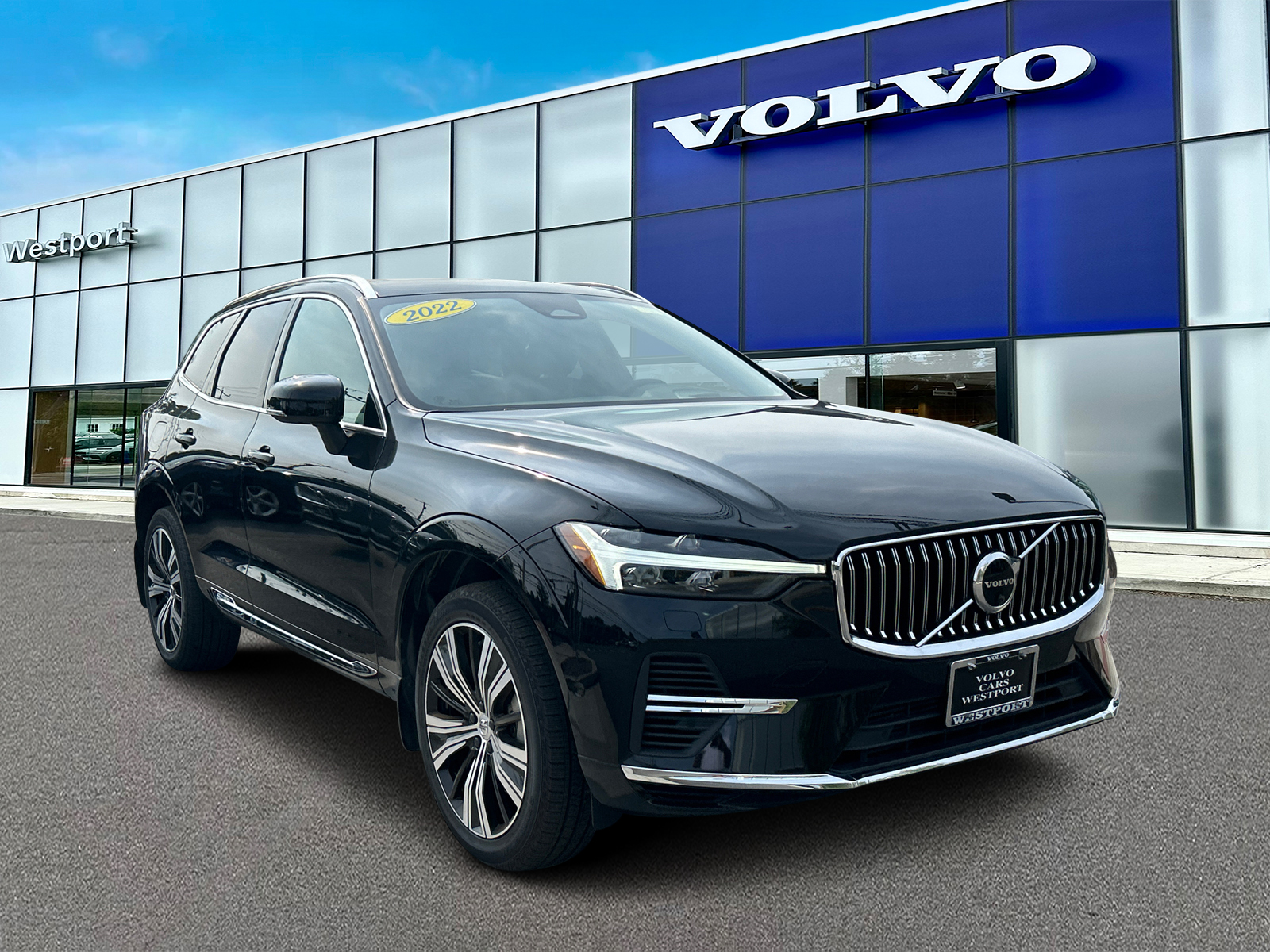 2022 Volvo XC60 Recharge Plug-In Hybrid T8 Inscription 1