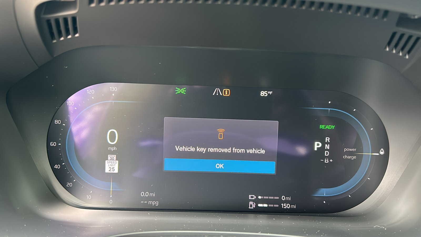 2022 Volvo XC60 Recharge Plug-In Hybrid T8 Inscription 14