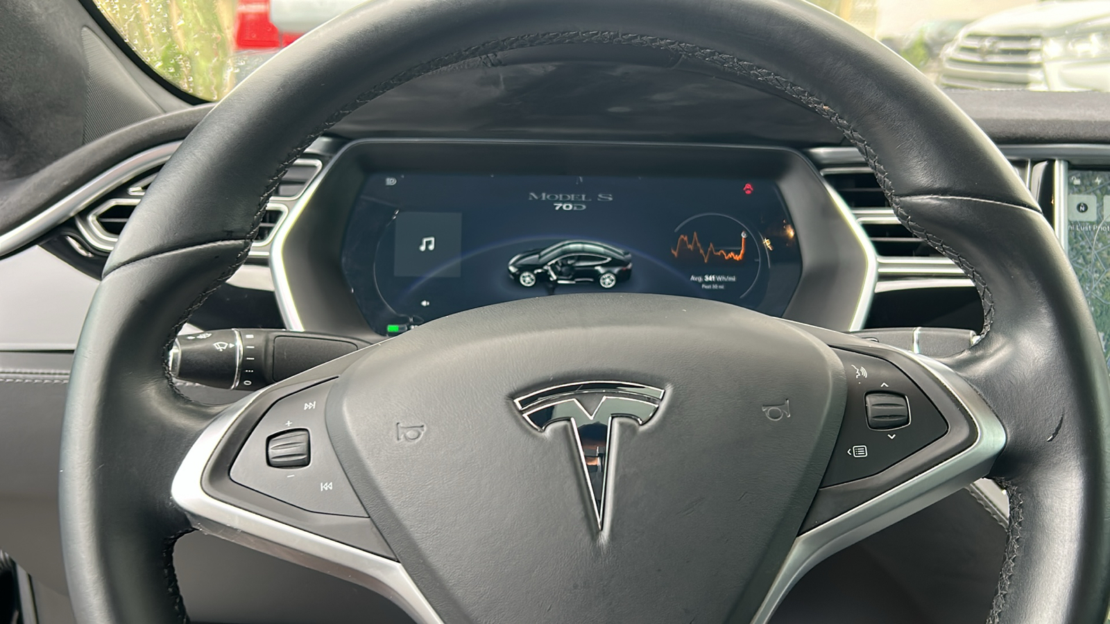 2016 Tesla Model S 70D 9