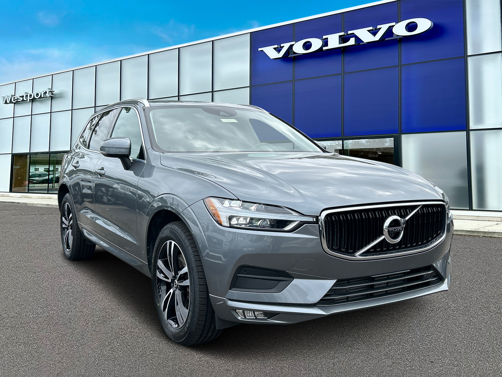 2021 Volvo XC90 T5 Momentum 1