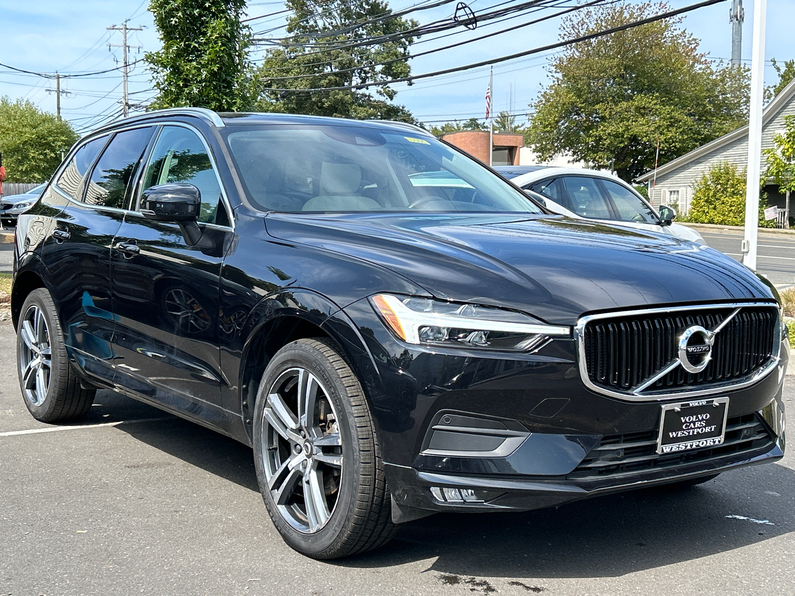 2021 Volvo XC60 T5 Momentum 2