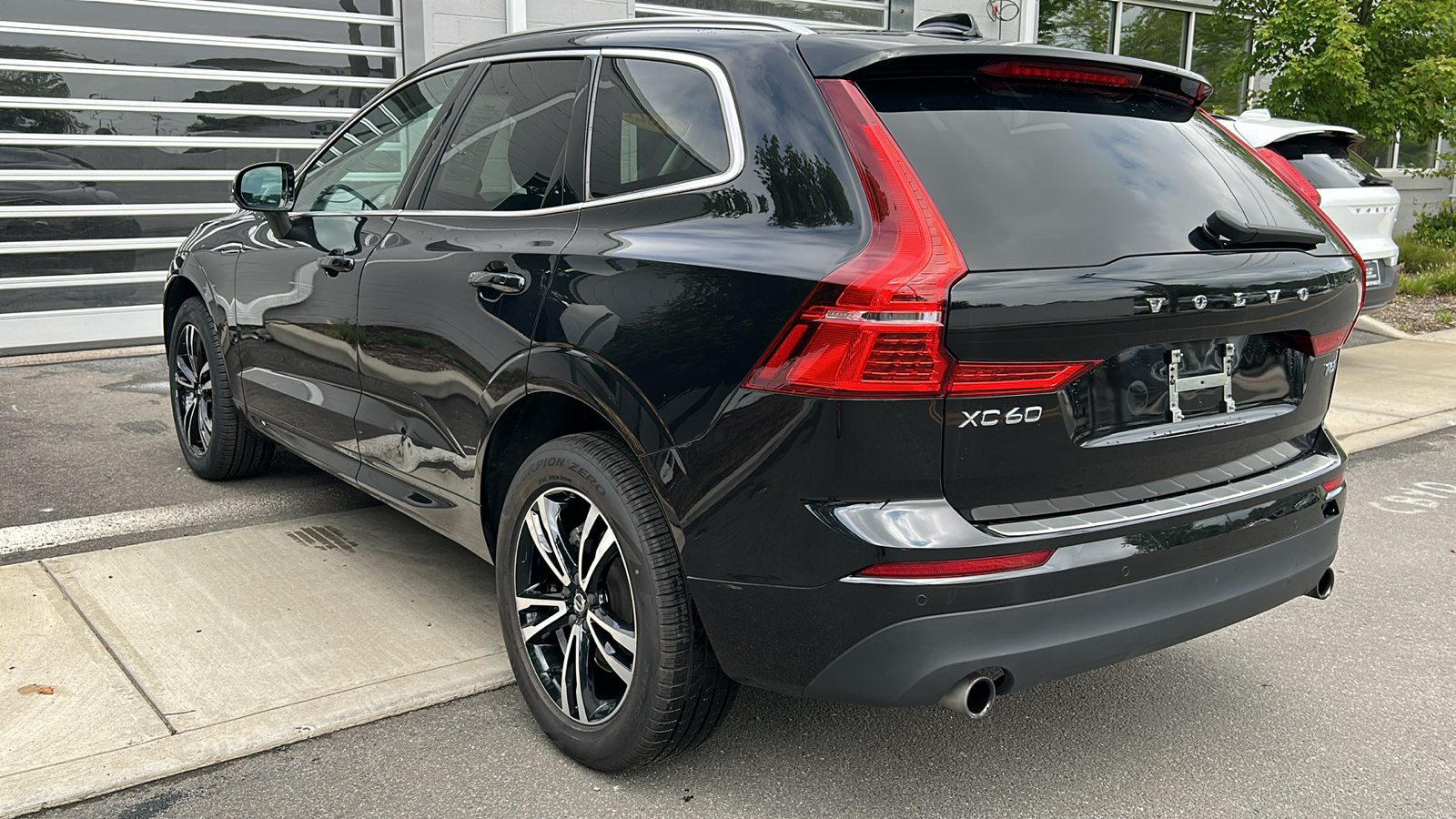 2021 Volvo XC60 T5 Momentum 5